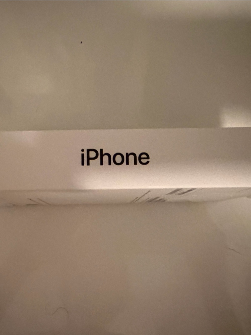 Apple iPhone 14, Unlocked in Black - Picture 6 of 6